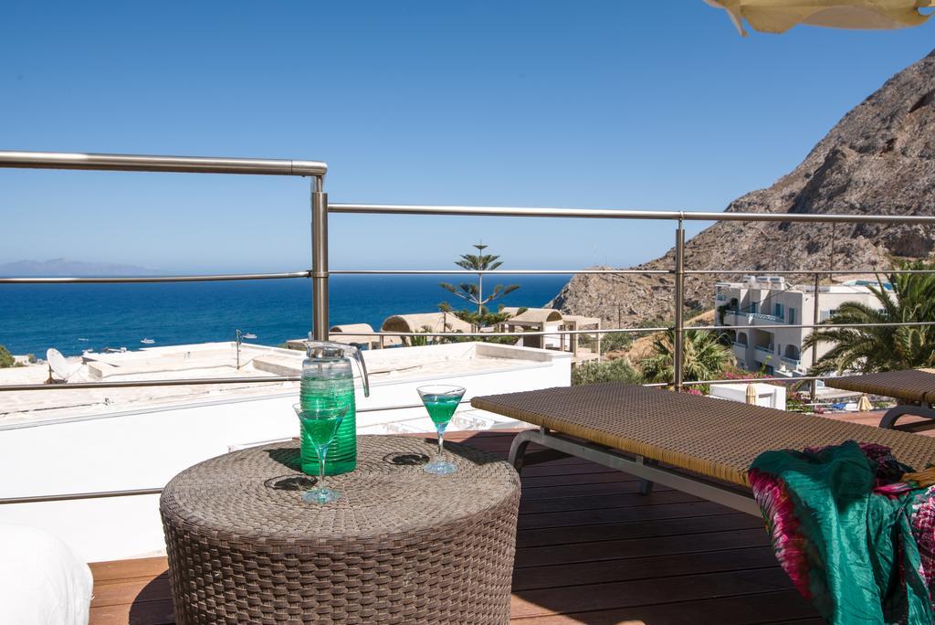 Antinea & 4* Kamari (Santorini)